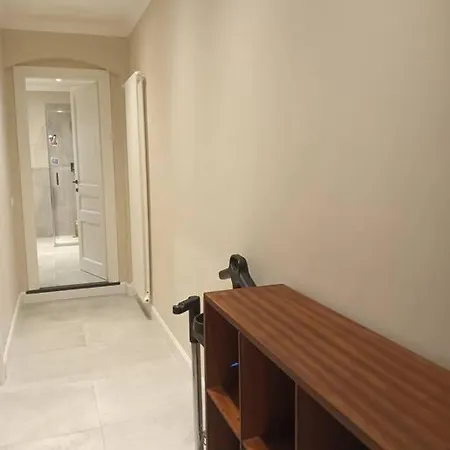 Modern Loft-style 公寓